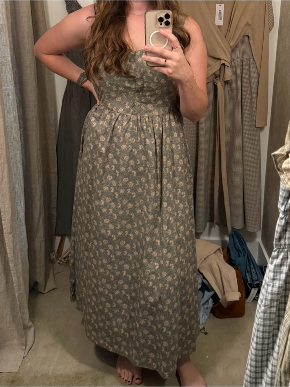 *ISO NEUFLORA CAPRI DRESS* (Size Large) 
NOT FOR SALE